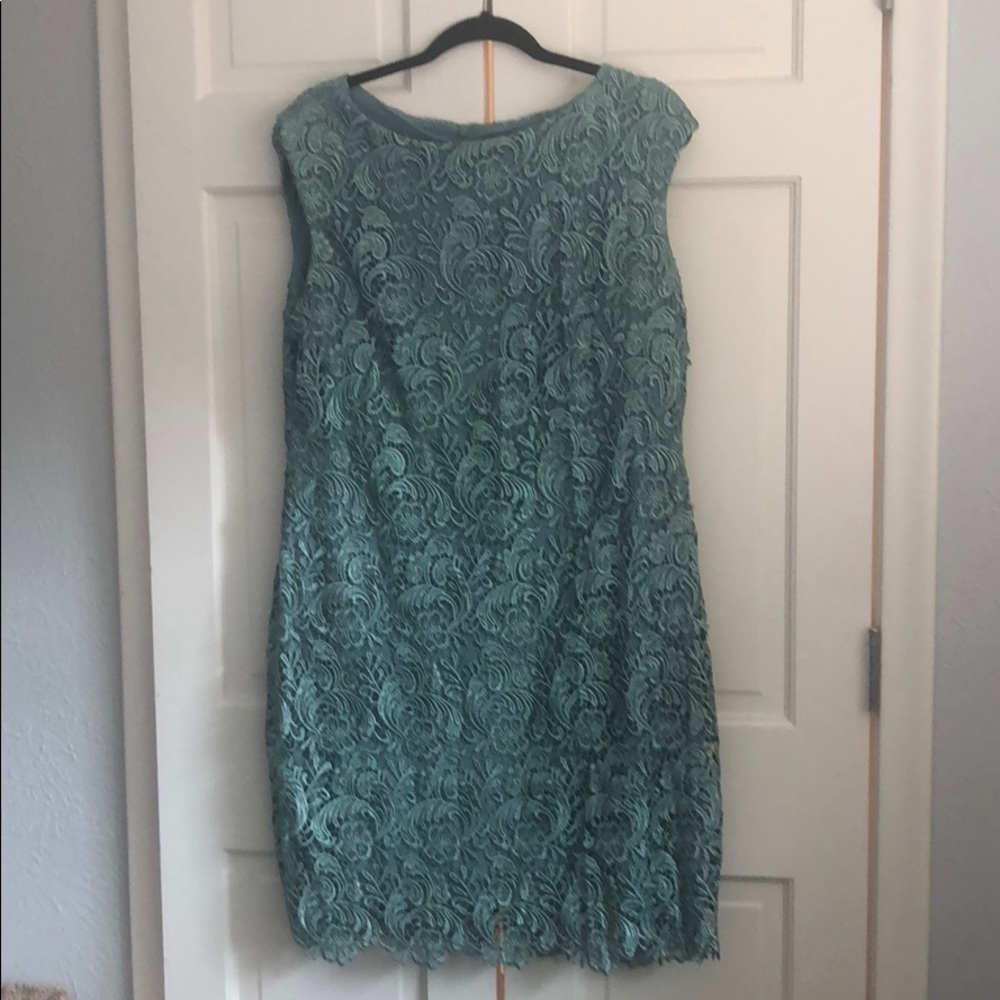 Ralph Lauren  Green Lace overlay Dress 16